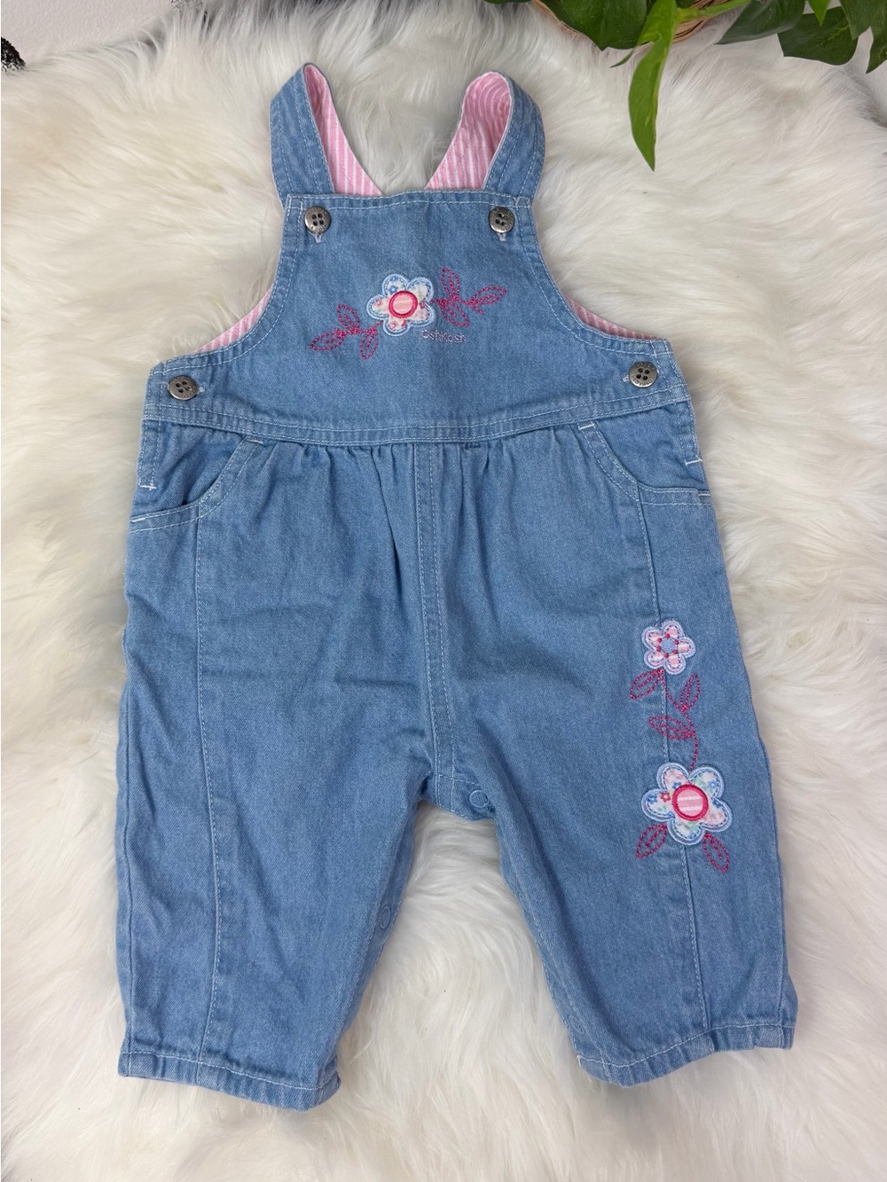 Oshkosh Baby Vintage Y2K Flower Embroidered Girls Overalls Size 3-6 Months